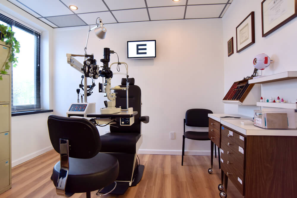 Insight Ophthalmology waiting area